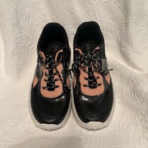 Liliana Black and Pink Women's Sneakers